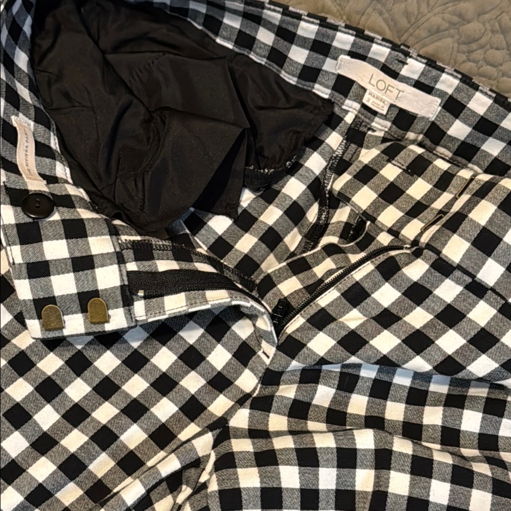 LOFT Black and White Checkered Pants - Picture 7 of 10